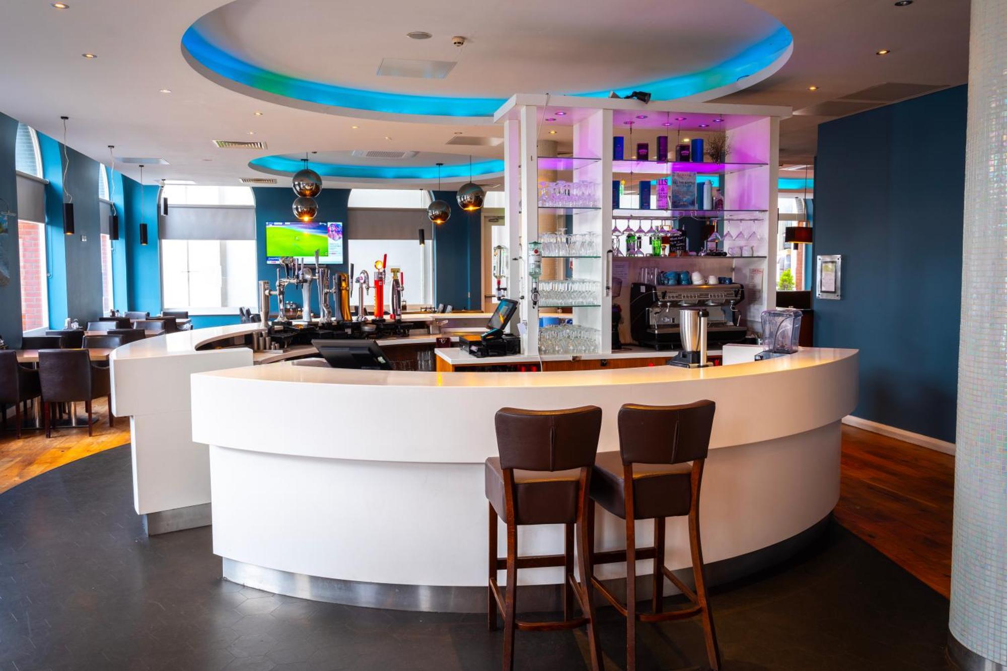 Hotel Ramada By Wyndham Belfast Exteriér fotografie