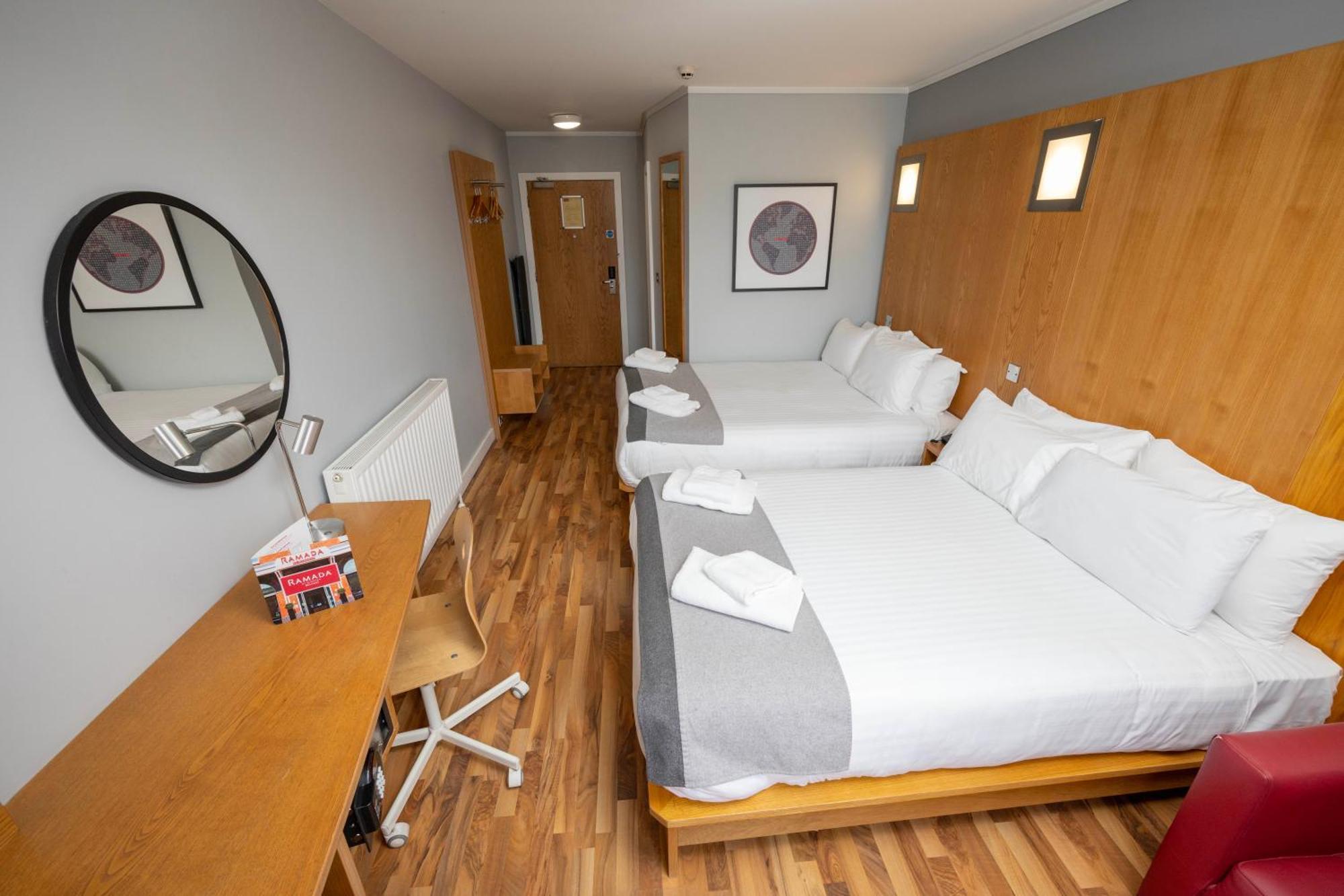 Hotel Ramada By Wyndham Belfast Exteriér fotografie