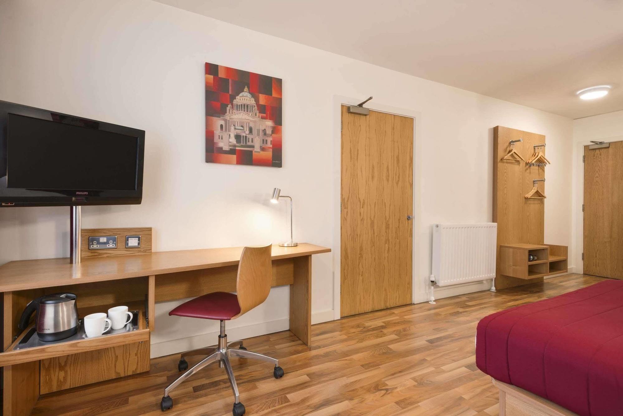 Hotel Ramada By Wyndham Belfast Exteriér fotografie