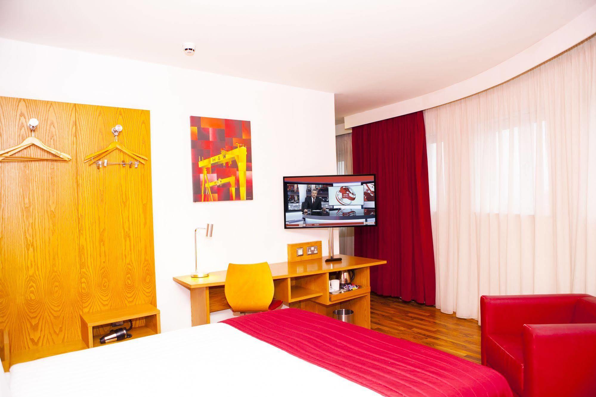 Hotel Ramada By Wyndham Belfast Exteriér fotografie